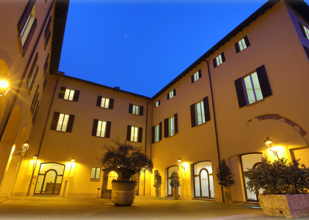 sede di assicuratrice milanese